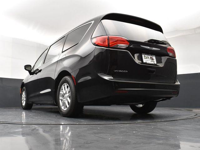 2026 Chrysler Voyager LX