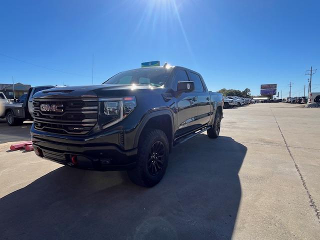 2022 GMC Sierra 1500 4WD Crew Cab Short Box AT4X