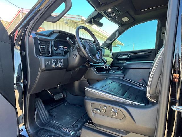 2022 GMC Sierra 1500 4WD Crew Cab Short Box AT4X