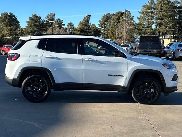 2026 Jeep Compass Latitude Altitude