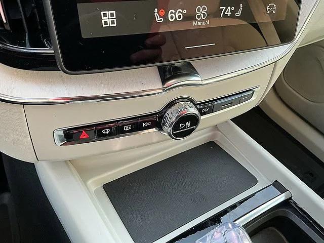 2026 Volvo XC60 Plug-In Hybrid Ultra, T8 AWD Electric/Gasoline, Dark
