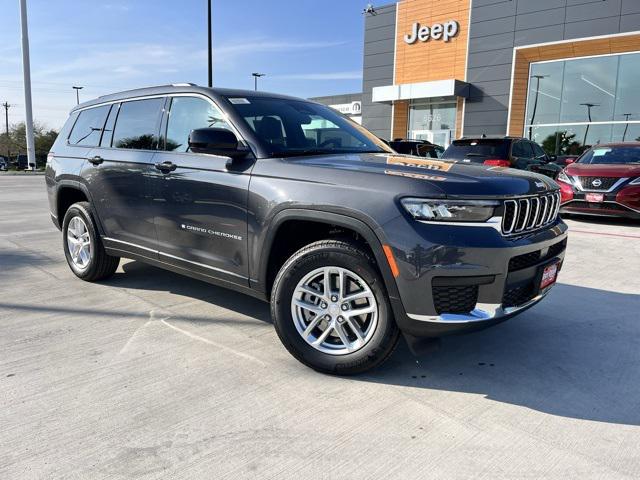 2025 Jeep Grand Cherokee GRAND CHEROKEE L LAREDO X 4X2