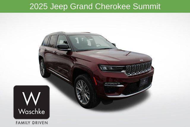 2025 Jeep Grand Cherokee GRAND CHEROKEE SUMMIT 4X4