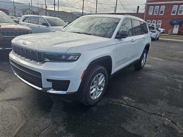 2025 Jeep Grand Cherokee GRAND CHEROKEE L LAREDO X 4X4 2025 Jeep Grand Cherokee GRAND CHEROKEE L LAREDO X 4X4