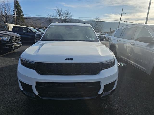 2025 Jeep Grand Cherokee GRAND CHEROKEE L ALTITUDE X 4X4 2025 Jeep Grand Cherokee GRAND CHEROKEE L ALTITUDE X 4X4