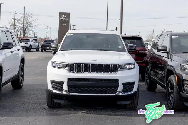 2025 Jeep Grand Cherokee GRAND CHEROKEE L LAREDO X 4X4