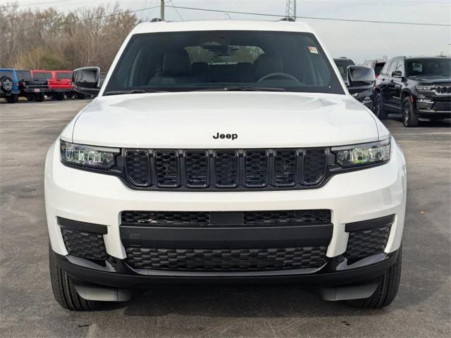 2025 Jeep Grand Cherokee GRAND CHEROKEE L ALTITUDE X 4X2