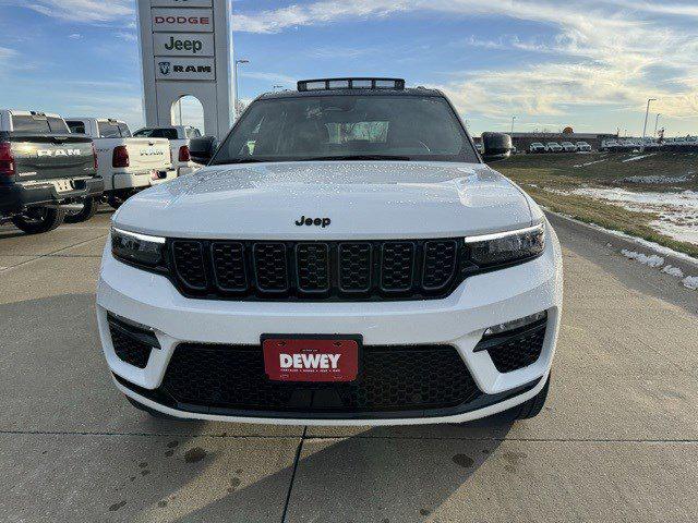 2025 Jeep Grand Cherokee GRAND CHEROKEE SUMMIT 4X4
