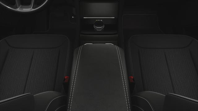 2025 Jeep Grand Cherokee GRAND CHEROKEE L LAREDO 4X4