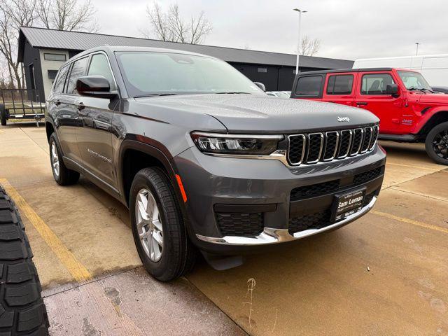 2025 Jeep Grand Cherokee GRAND CHEROKEE L LAREDO X 4X4