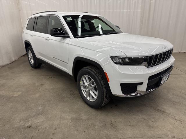2025 Jeep Grand Cherokee GRAND CHEROKEE L LAREDO X 4X4