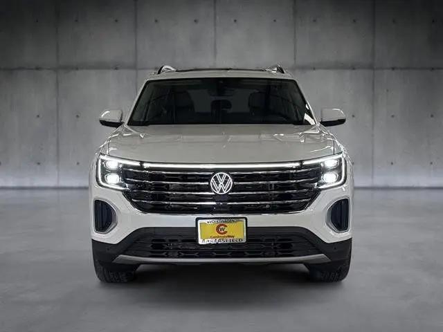 2026 Volkswagen Atlas SE with Technology