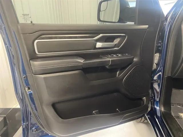 2023 Ram 1500 Big Horn Crew Cab 4x4 5'7" Box