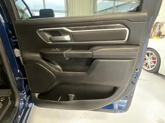2023 Ram 1500 Big Horn Crew Cab 4x4 5'7" Box