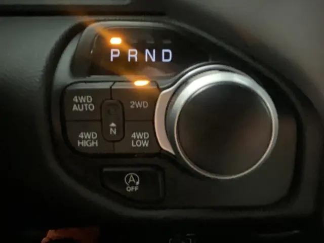 2023 Ram 1500 Big Horn Crew Cab 4x4 5'7" Box