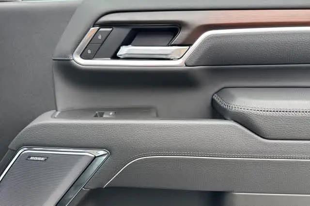 2026 GMC Sierra 2500HD Crew Cab, Standard Bed, Denali, 4WD