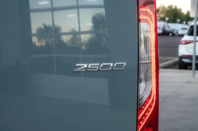 2026 Mercedes-Benz Sprinter 2500 Standard Roof 4-Cyl Diesel HO