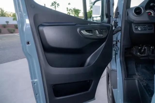 2026 Mercedes-Benz Sprinter 2500 Standard Roof 4-Cyl Diesel HO