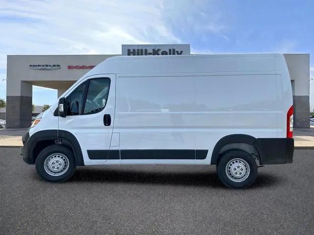 2026 Ram ProMaster 2500 Cargo Van Tradesman High Roof 136" WB w/Pass Seat