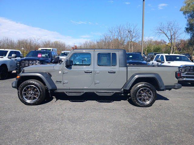 2020 Jeep Gladiator Sport S 4X4 2020 Jeep Gladiator Sport S 4X4