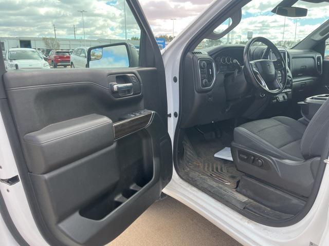 2022 Chevrolet Silverado 1500 4WD Crew Cab Standard Bed RST