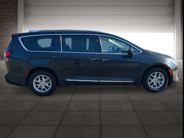 2020 Chrysler Pacifica Touring L 2020 Chrysler Pacifica Touring L