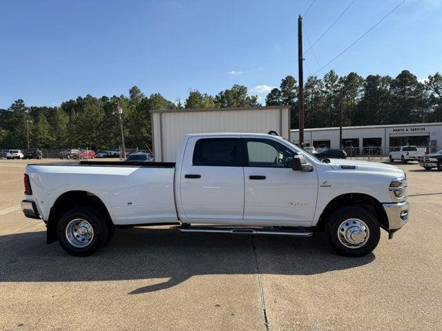 2025 RAM Ram 3500 RAM 3500 LONE STAR CREW CAB 4X4 8 BOX