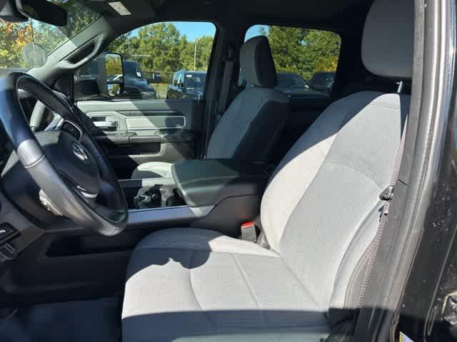 2022 RAM 2500 Big Horn Crew Cab 4x4 64 Box