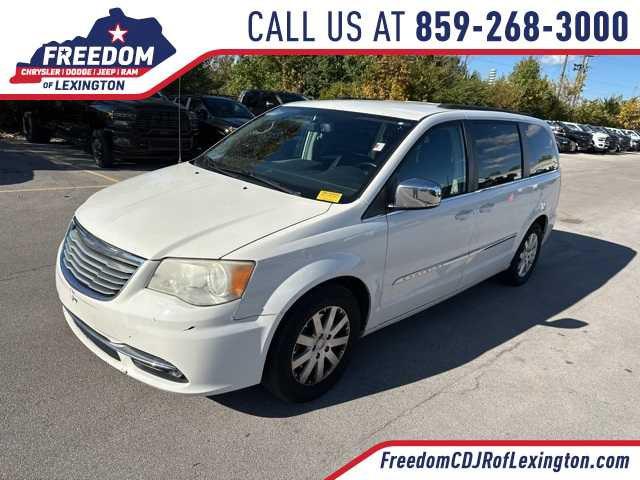 2012 Chrysler Town and Country Touring-L
