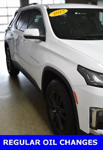 2023 Chevrolet Traverse AWD LT Leather