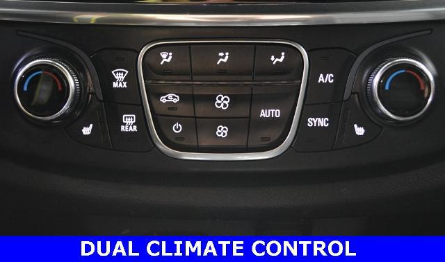 2023 Chevrolet Traverse AWD LT Leather