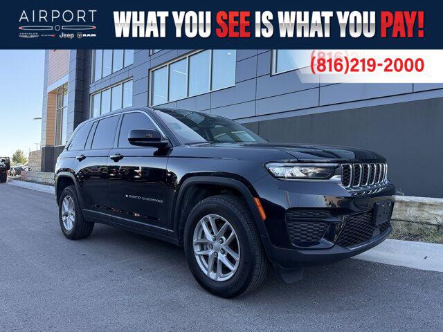 2023 Jeep Grand Cherokee Laredo 4x4 2023 Jeep Grand Cherokee Laredo 4x4