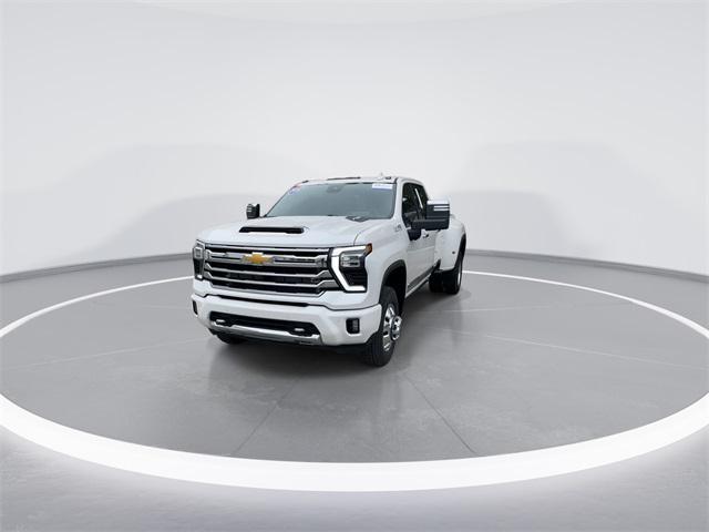2024 Chevrolet Silverado 3500HD 4WD Crew Cab Long Bed High Country 2024 Chevrolet Silverado 3500HD 4WD Crew Cab Long Bed High Country