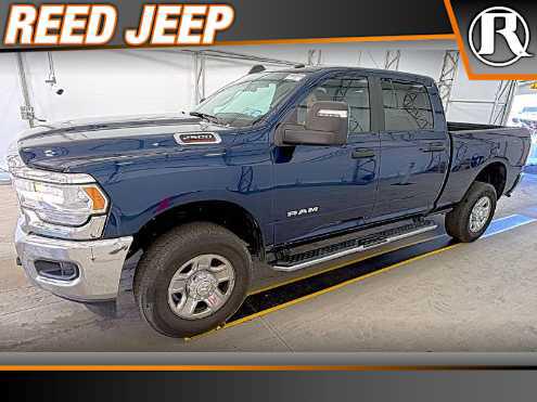 2024 RAM 2500 Big Horn Crew Cab 4x4 64 Box