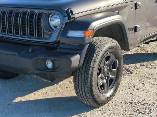 New 2026 Granite Crystal Metallic Clear-Coat Exterior Paint Jeep Sport image 9