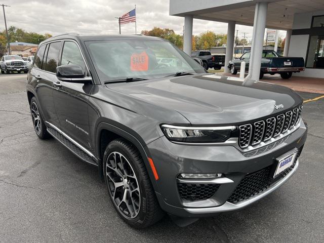 2022 Jeep Grand Cherokee Summit Reserve 4x4 2022 Jeep Grand Cherokee Summit Reserve 4x4