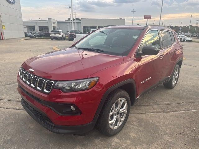 2025 Jeep Compass Latitude 4x4 2025 Jeep Compass Latitude 4x4