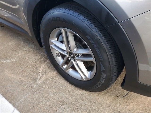 2017 Hyundai Santa Fe Sport 2.4L 2017 Hyundai Santa Fe Sport 2.4L