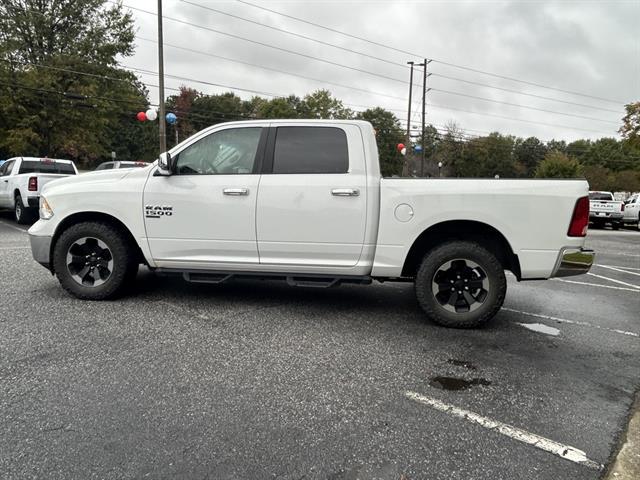 2021 RAM 1500 Classic SLT Crew Cab 4x2 57 Box 2021 RAM 1500 Classic SLT Crew Cab 4x2 57 Box