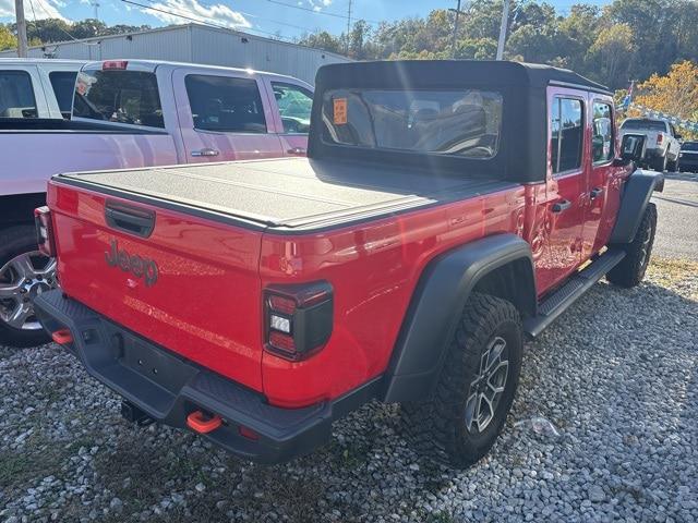 2024 Jeep Gladiator Sport