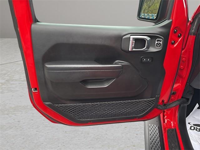 2024 Jeep Gladiator Sport