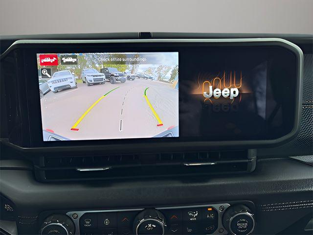 2024 Jeep Gladiator Sport