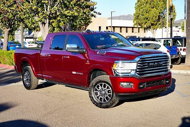 2022 RAM 3500 Limited Longhorn Mega Cab 4x4 64 Box