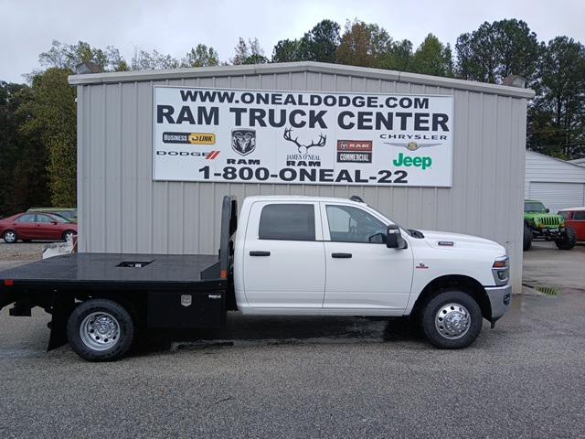2026 RAM Ram 3500 Chassis Cab RAM 3500 TRADESMAN CREW CAB CHASSIS 4X4 60 CA 2026 RAM Ram 3500 Chassis Cab RAM 3500 TRADESMAN CREW CAB CHASSIS 4X4 60 CA