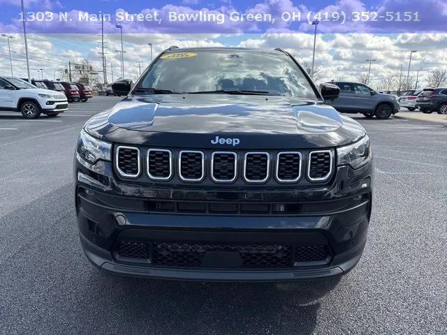 2024 Jeep Compass Latitude Lux FWD 2024 Jeep Compass Latitude Lux FWD