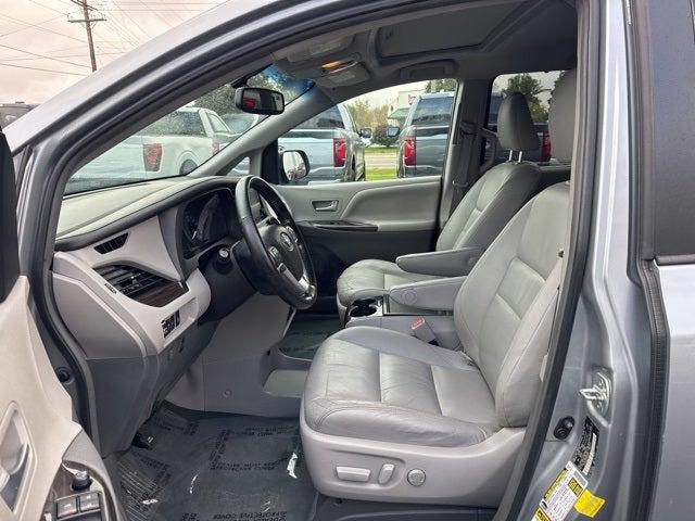 2016 Toyota Sienna XLE 8 Passenger 2016 Toyota Sienna XLE 8 Passenger
