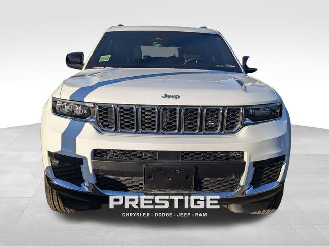 2025 Jeep Grand Cherokee GRAND CHEROKEE L LAREDO X 4X4