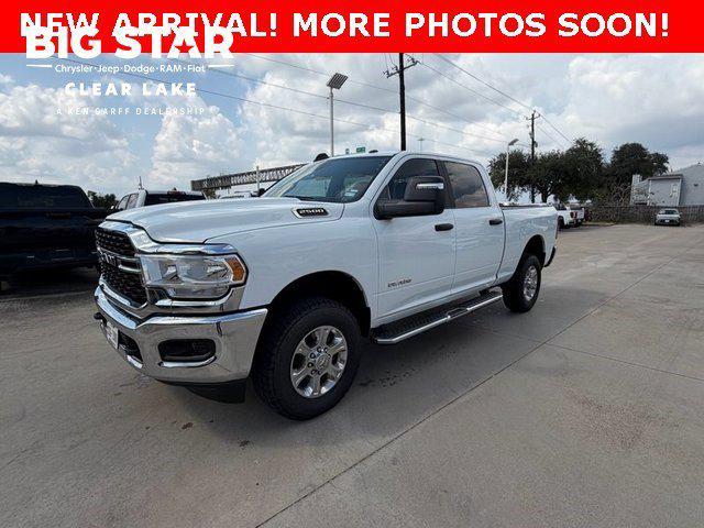 2023 RAM 2500 Big Horn Crew Cab 4x4 64 Box 2023 RAM 2500 Big Horn Crew Cab 4x4 64 Box