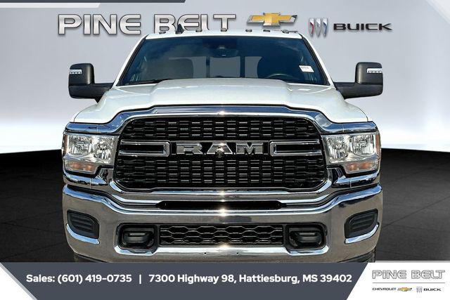 2023 RAM 2500 Tradesman Crew Cab 4x4 64 Box 2023 RAM 2500 Tradesman Crew Cab 4x4 64 Box