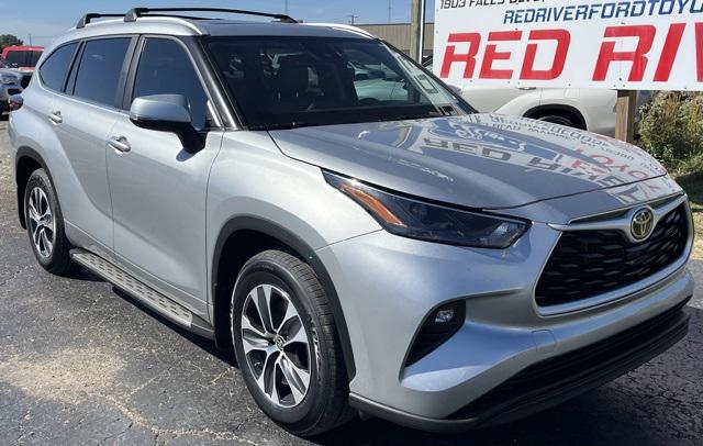 2024 Toyota Highlander XLE 2024 Toyota Highlander XLE